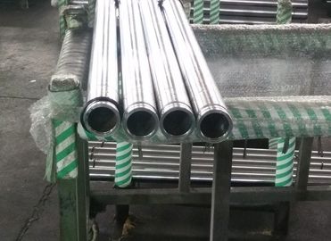 La barra redonda hueco laminada en caliente CK45 20MnV6 con Chrome plateó para el cilindro hidráulico